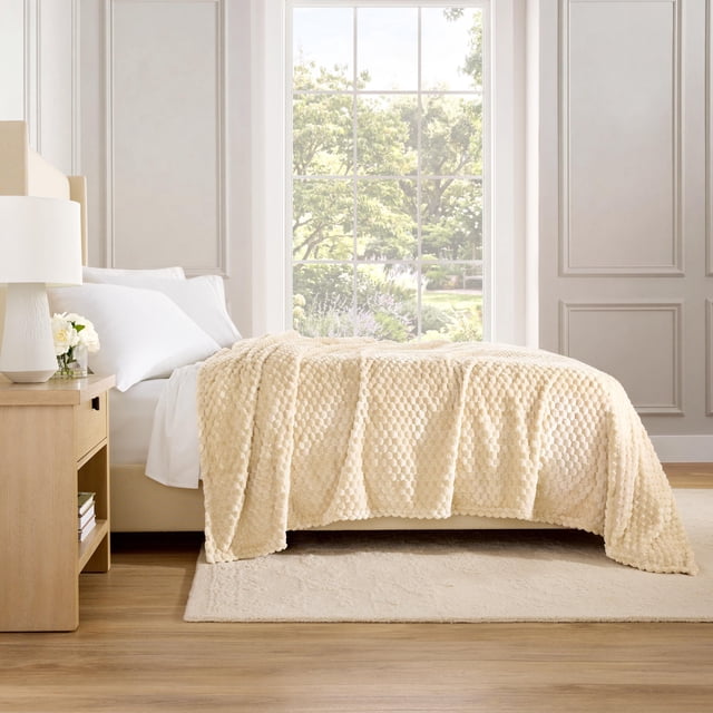Member's Mark Oversized Tufted Throw Blanket