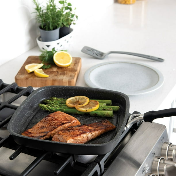 Nordic Ware 2-Piece Verde Fry Pan Set with Ceramic Coating