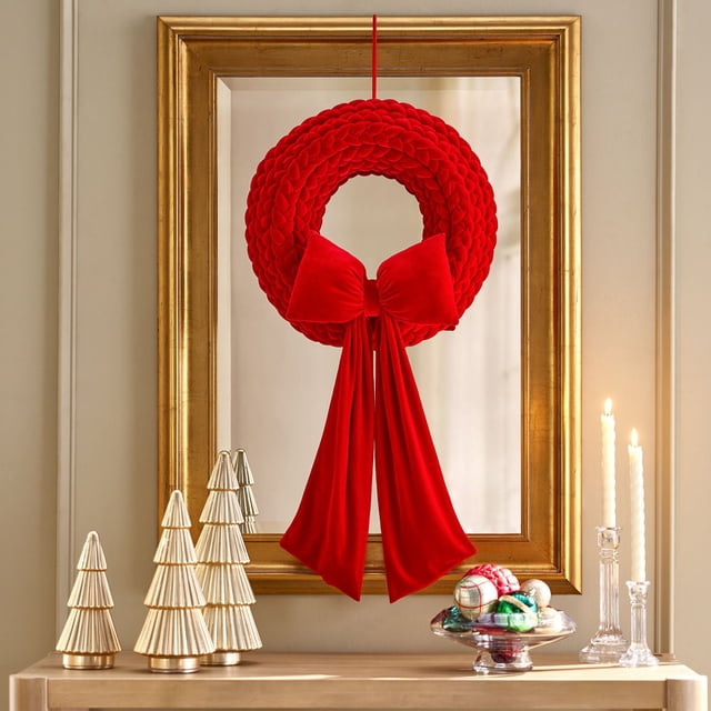 Member's Mark Velvet Wreath with Bow