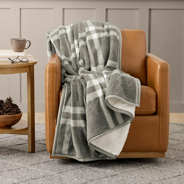 Member's Mark Cozy Throw, 60