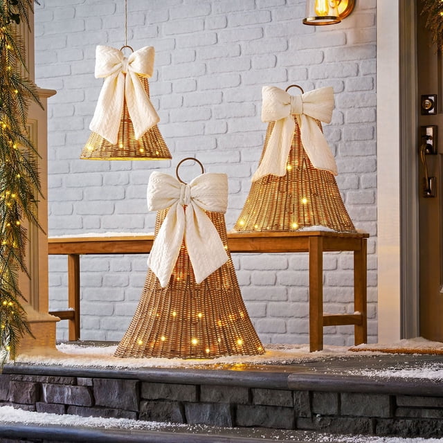 Member's Mark Pre-Lit Woven Bells, Set of 3