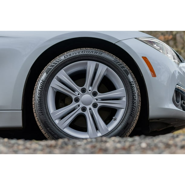 Bridgestone DriveGuard Plus RF - 205/50R17/XL 93V Tire - Samsclub.com