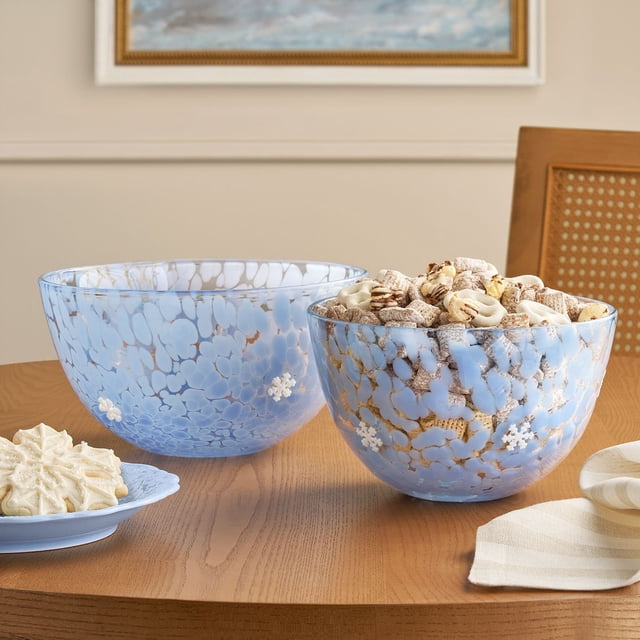 Member's Mark Holiday Icon Glass Serving Bowls, Set of 2