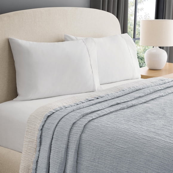 Member’s Mark Textured Gauze Blanket, 106" x 94"