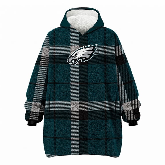 Pegasus Sports Philadelphia Eagles Wearable Sherpa Throw