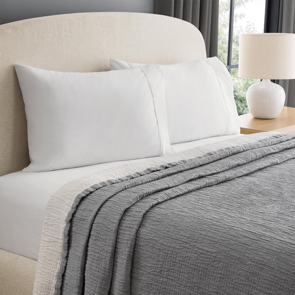 Member’s Mark Textured Gauze Blanket, 106" x 94"