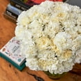 thumbnail image 6 of Member's Mark Carnations, choose color and stem count, 6 of 7