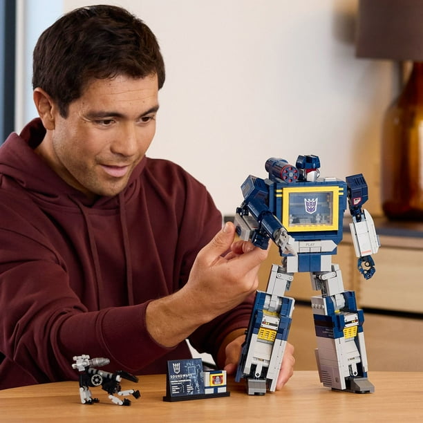 LEGO Icons Transformers: Soundwave Model Kit, 1505 pc. - Samsclub.com