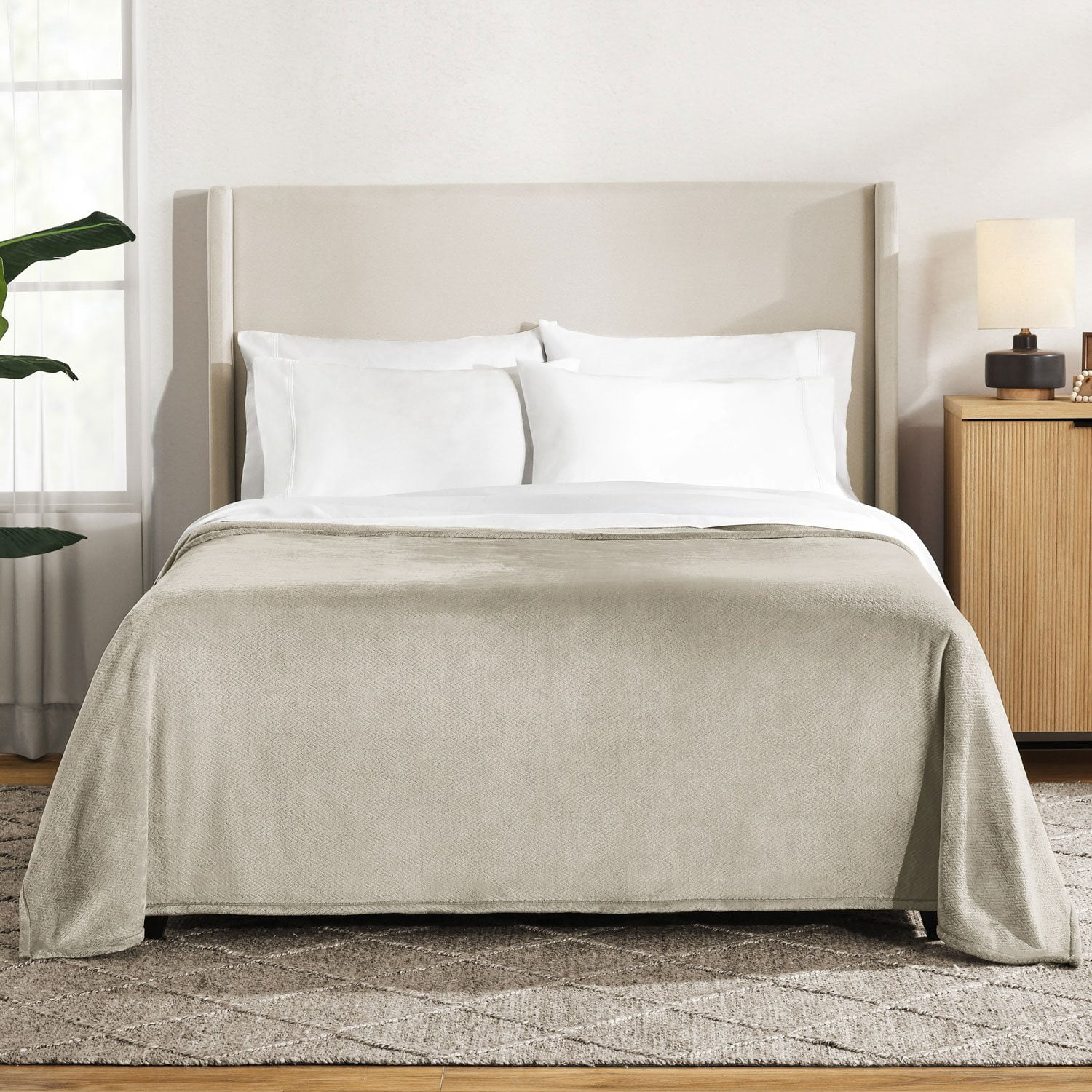Member's Mark Herringbone Velvet Plush Blanket - Samsclub.com