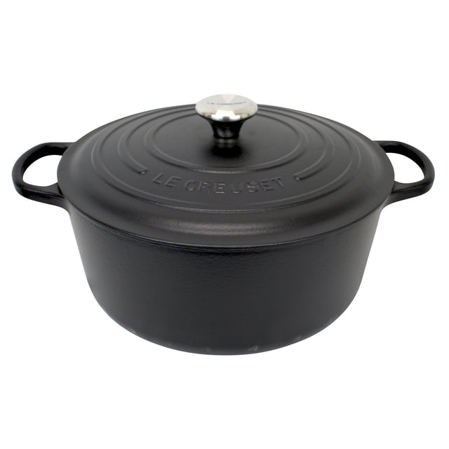 Le Creuset Signature Cast Iron Round Dutch Oven, Assorted Sizes