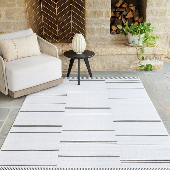 Balta Xavier Indoor/Outdoor Area Rug, Choose Size