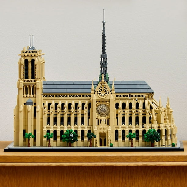 LEGO Architecture Notre-Dame de Paris Replica Building Set, 4383