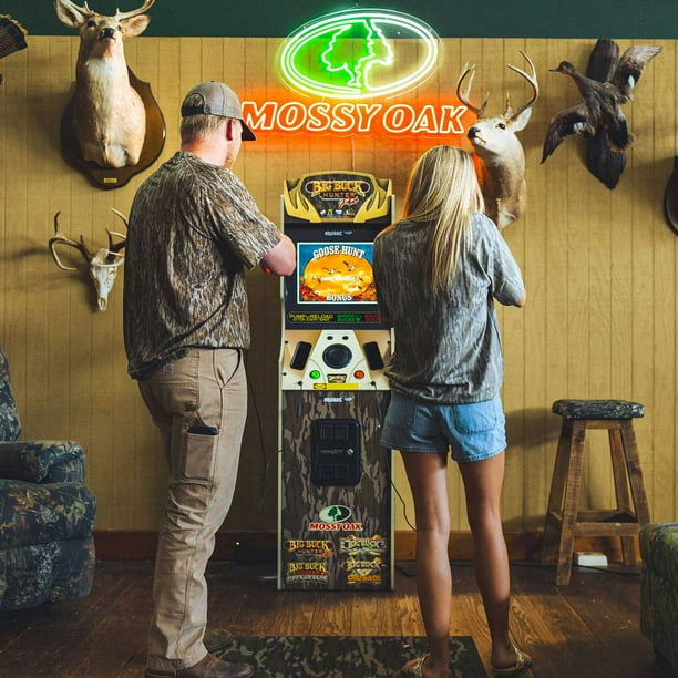 Arcade1Up Big Buck Hunter Mossy Oak Deluxe Arcade Machine
