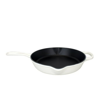 Le Creuset Signature Cast Iron Skillet