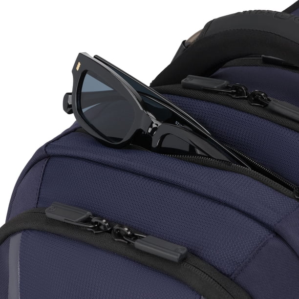 SWISSGEAR Urban Tech Laptop Backpack Midnight Blue SWISSGEAR Urban Tech Laptop Backpack Midnight Blue