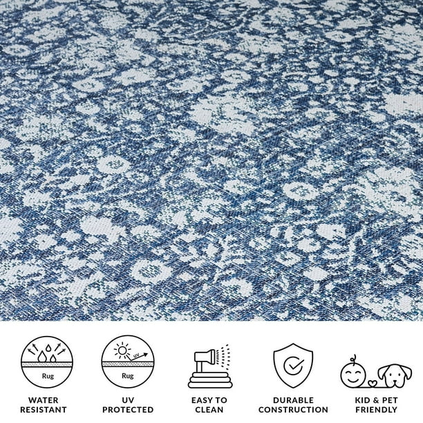 Safavieh Resort Indoor/Outdoor Rug Collection, 6' 7