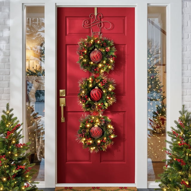 Member's Mark Pre-Lit 3 Wreath Door Hanger
