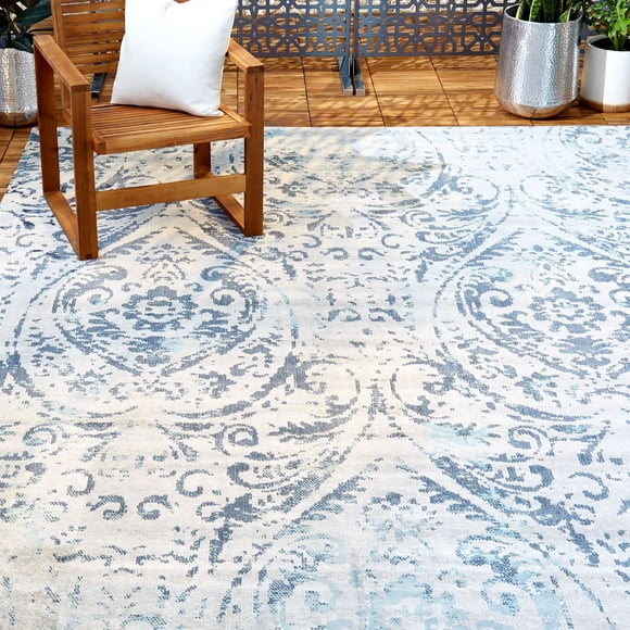 Nicole Miller New York Patio Sofia Juniper Area Rug
