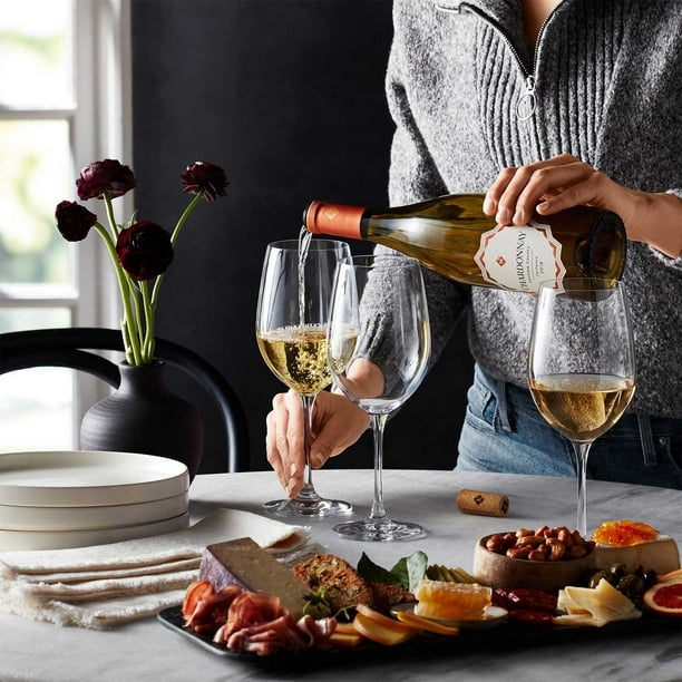 Member's Mark 8-Piece Traditional Crystal Wine Glass Set