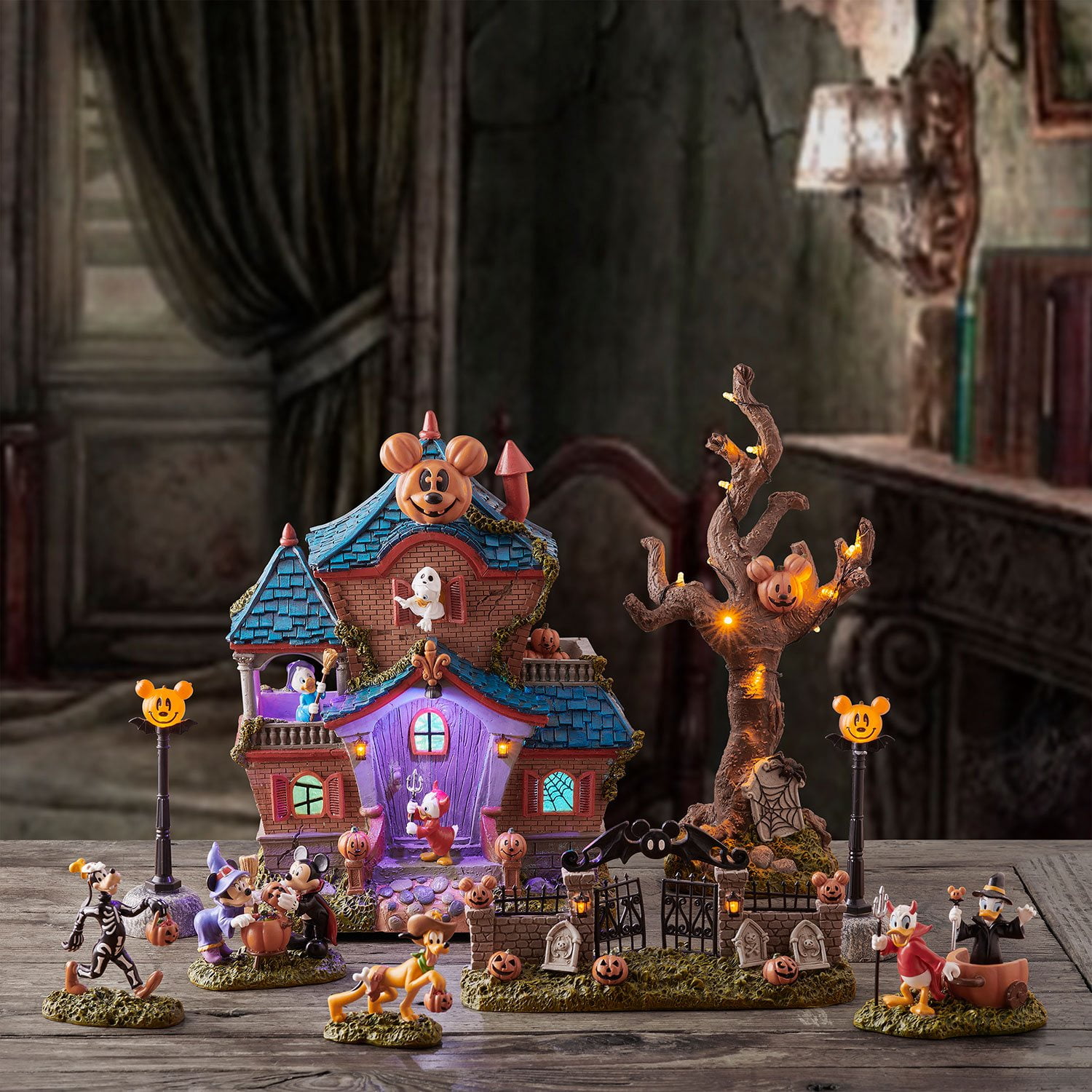 Disney 9pc Resin LED Musical Halloween Village Set - Samsclub.com