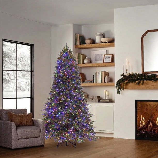 Member's Mark 7.5' Pre-Lit Fraser Fir Downswept Christmas Tree