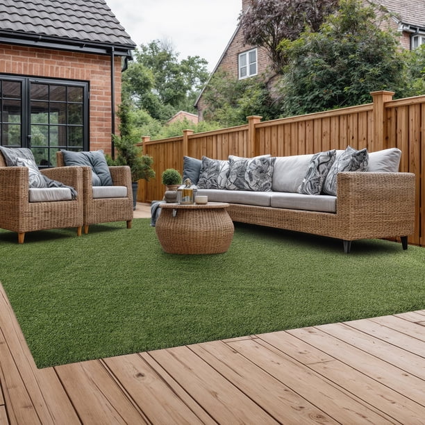 Select Surfaces Oakmont Artificial Grass - Assorted Sizes