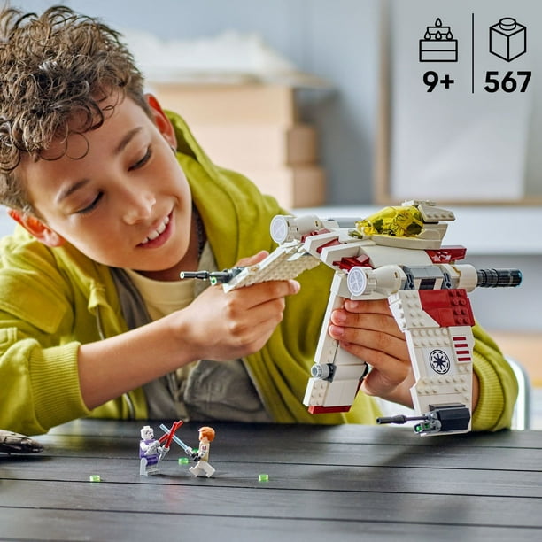 LEGO Star Wars: The Clone Wars V-19 Torrent Starfighter Building
