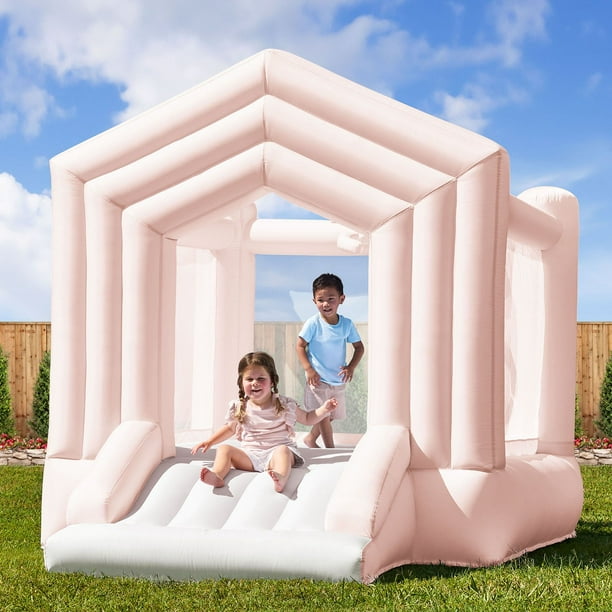 Member's Mark Indoor/Outdoor Bounce House