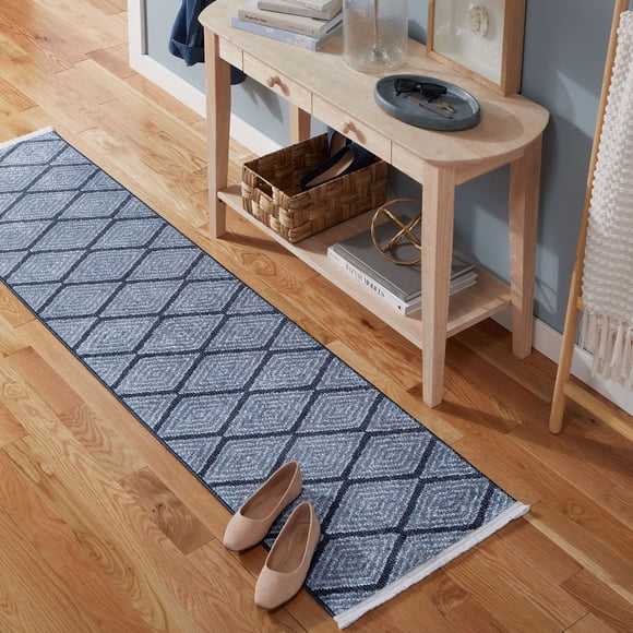 Town & Country Everyday Rein Everwash Area Rug, Assorted Sizes and Colors