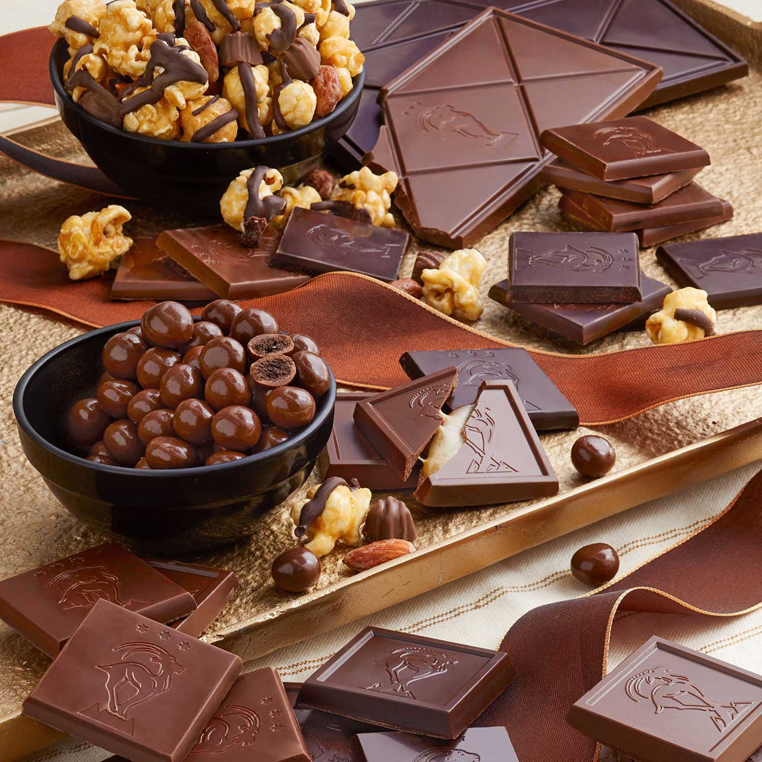 パーフェクトアドベンチャー　シークレット　ダーバンデ　シークレット　各4枚 Scharffen Berger Chocolate Gift Basket - Samsclub.com