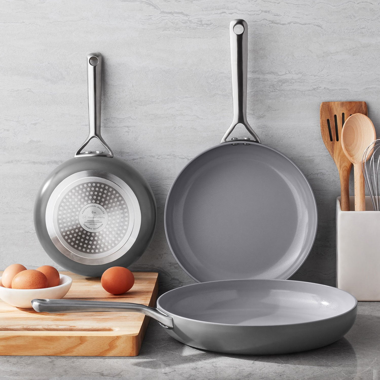 新品未使用 Union Plaza Pan Set Friars Club Member's Mark 3-Piece Modern Ceramic Fry Pan Set, Assorted