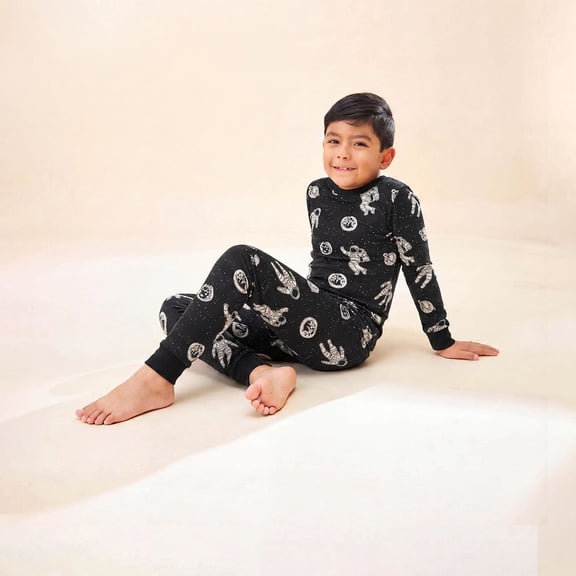 Member's Mark Boys 2-Piece Dreammark Pajamas
