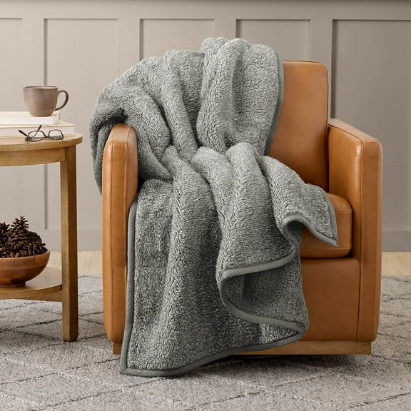 Member's Mark Cozy Throw, 60" x 72"