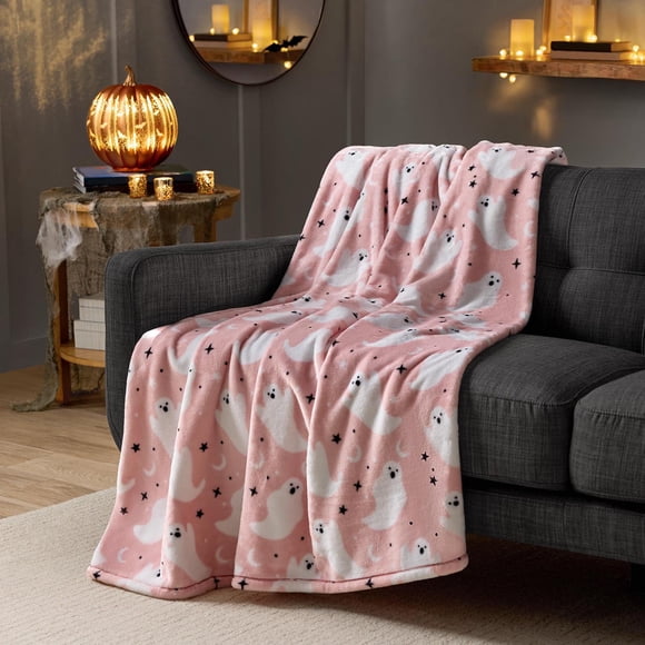 Member's Mark Halloween Lounge Throw, 60" x 70"