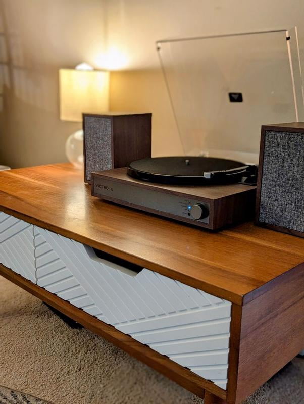 Customer reviews for Victrola Harmony Bluetooth Turntable System with Speakers Customer reviews for Victrola Harmony Bluetooth Turntable System with Speakers