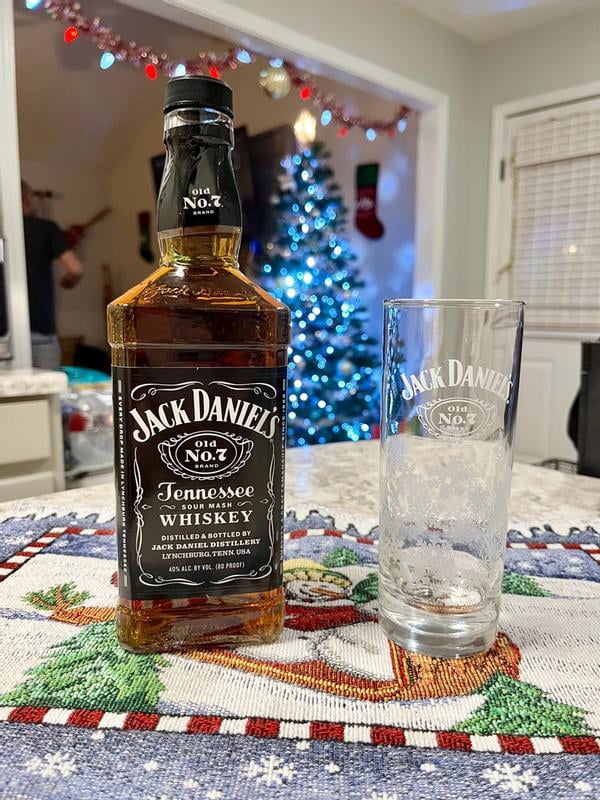 Jack Daniel's Old No. 7 Tennessee Whiskey (1L) - Samsclub.com