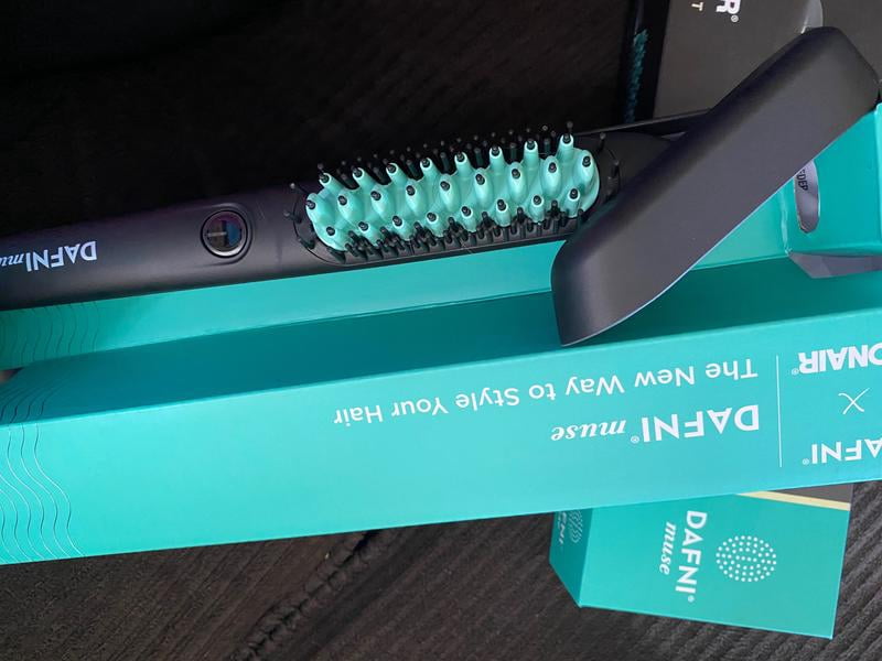 DAFNI Muse Hair Styling and Straightening Brush by DAFNI X CONAIR