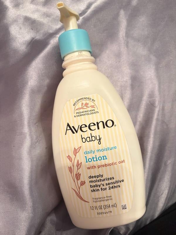 Aveeno Baby Daily Moisture Lotion with Pump, 24hr Protection, 18